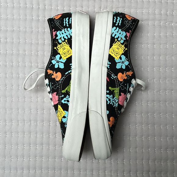 SpongeBob SquarePants Vans Vault(Rare) excellent condition - Picture 2 of 7
